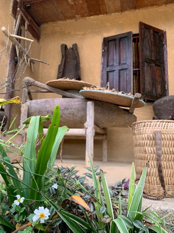 Dong Van Hmong Homestay Eksteriør bilde